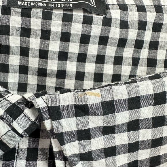 Cotton On Gingham Cold Shoulder Long Sleeve Button Down Top Size Medium - Picture 4 of 9